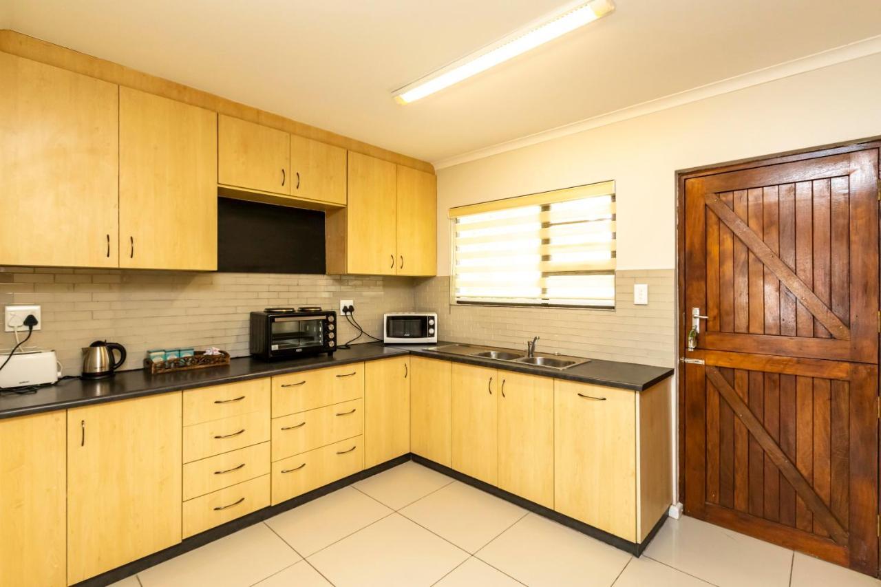 Fish Eagle Manor Bed & Breakfast East London Dış mekan fotoğraf