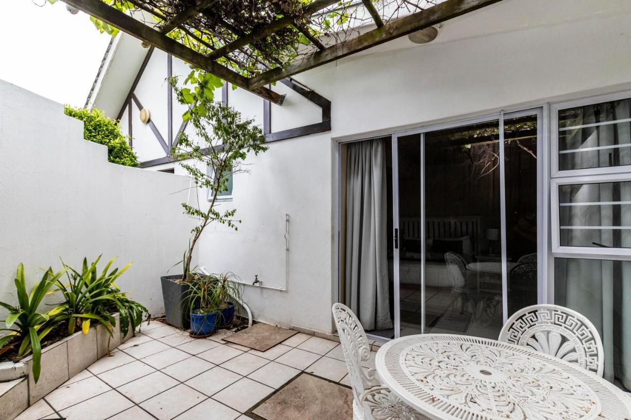 Fish Eagle Manor Bed & Breakfast East London Dış mekan fotoğraf